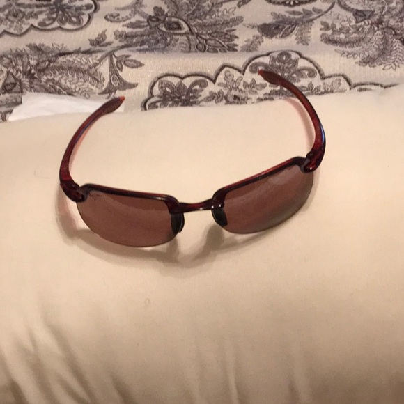 Maui Jim Accessories - Maui Jim sandy beach